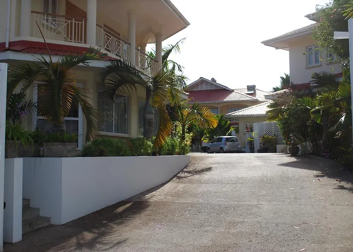 Bed & Breakfast Marie Laure Bel Ombre